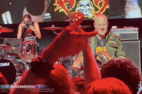 Permalink to: Dimebash – Nick Bowcott guitar tribute